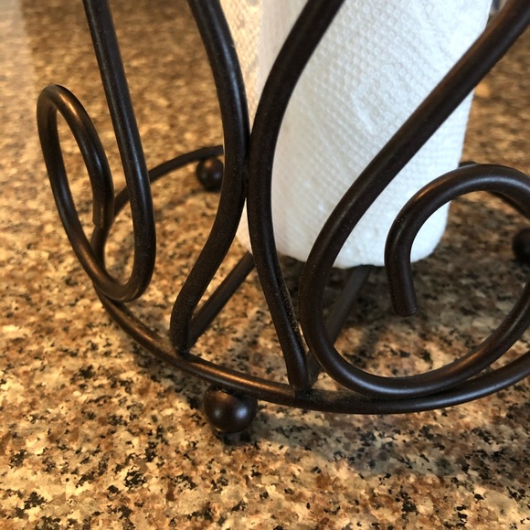 Bronze Paper Towel Holder - Picture 2 of 5